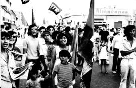 Niños y jóvenes en manifestación del FRT
