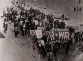 Fotografía marcha del Movimiento de Pobladores Revolucionarios (MPR)