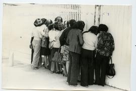 Mujeres de la AFDD encadenándose a la CEPAL