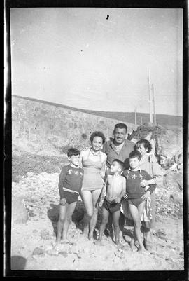 Familia Reyes Navarrete en la playa